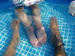 Relaxed feet in the water