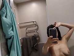 Mature bitches are fingering themselves