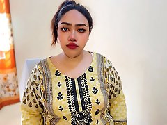 Desi Muslim Big Ass andamp; Big Boobs Beautyful Aunty fuck tailor