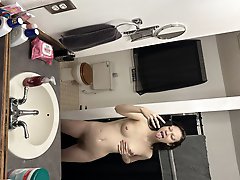 whores are spreading their legs for money