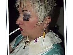 Voluptuous mature chick is playing herself